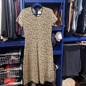 Michael Kors gold black dress shirt sleeve